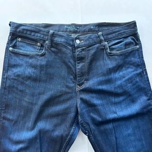 Banana Republic | Traveler, Slim Fit Jeans – Men’s 38x32